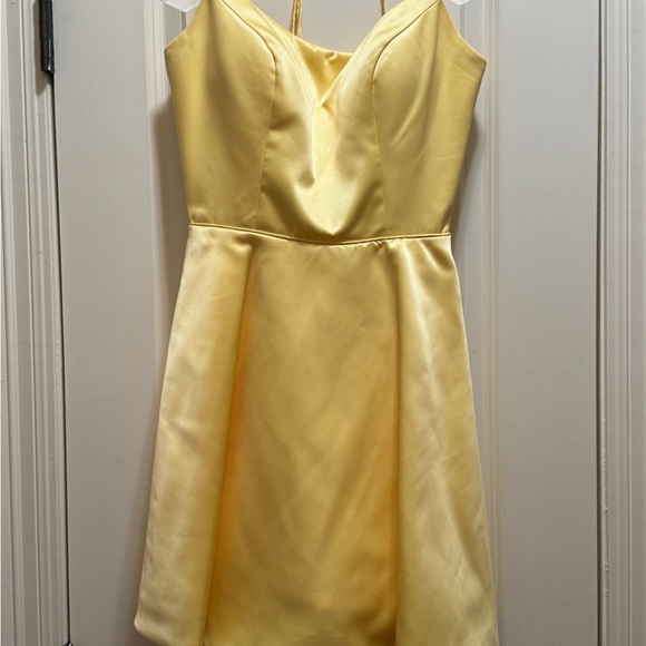 Yellow, Sherri Hill, Hoco  Dress, Size 4 - Picture 3 of 10